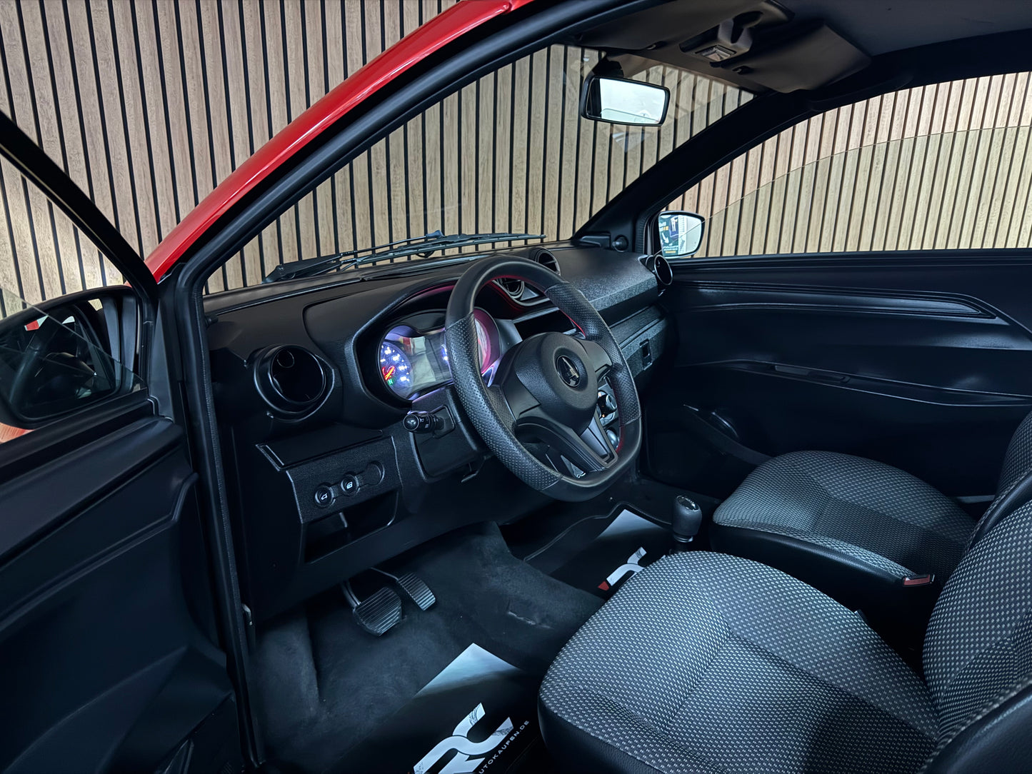 Aixam City Sport Rot | 8 PS Kubota Motor | 45 km/h | Innerhalb 250 KM Kostenlose Lieferung | Mopedauto | Leichtmobile