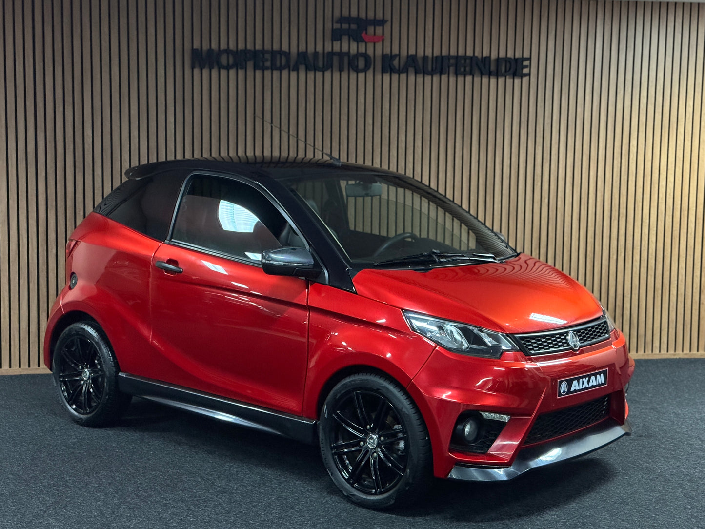 Aixam GTI Sport Rot 7000 KM ! | 8 PS Kubota Motor | 45 km/h | Innerhalb 250 KM Kostenlose Lieferung | Mopedauto | Leichtmobile