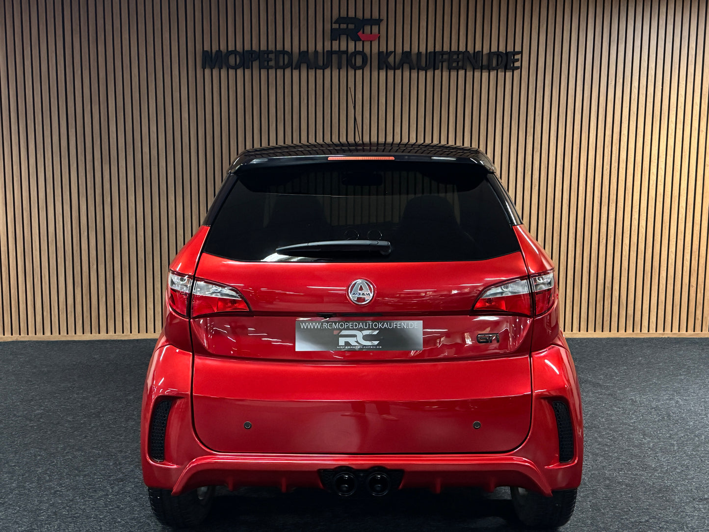 Aixam GTI Sport Rot 7000 KM ! | 8 PS Kubota Motor | 45 km/h | Innerhalb 250 KM Kostenlose Lieferung | Mopedauto | Leichtmobile