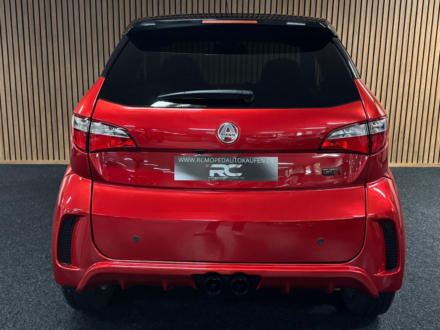 Aixam GTI Sport Rot 7000 KM ! | 8 PS Kubota Motor | 45 km/h | Innerhalb 250 KM Kostenlose Lieferung | Mopedauto | Leichtmobile