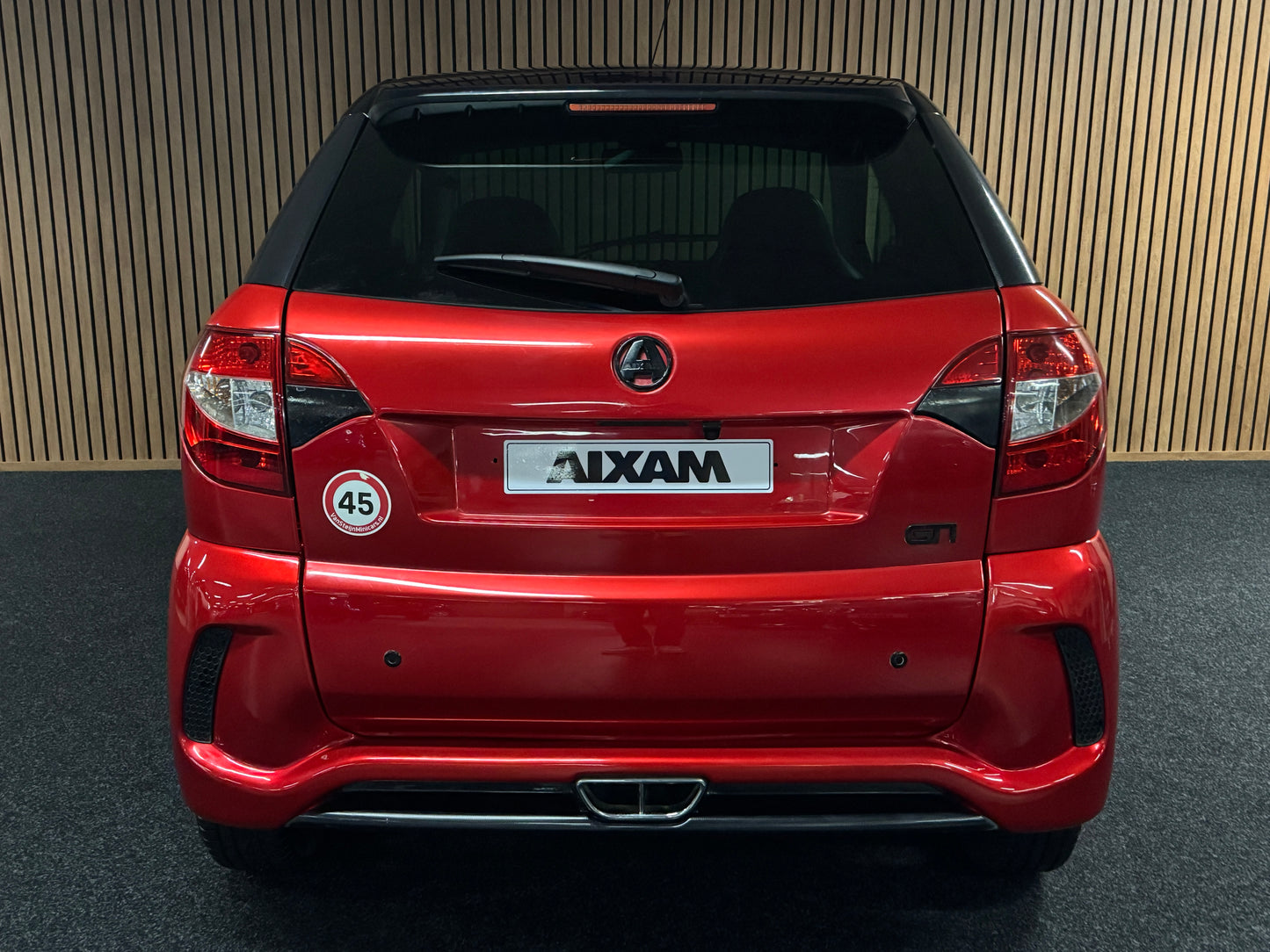 Aixam GTI Sport | 5 PS Kubota Motor | 45 km/h | Innerhalb 250 KM Kostenlose Lieferung | Mopedauto | Leichtmobile
