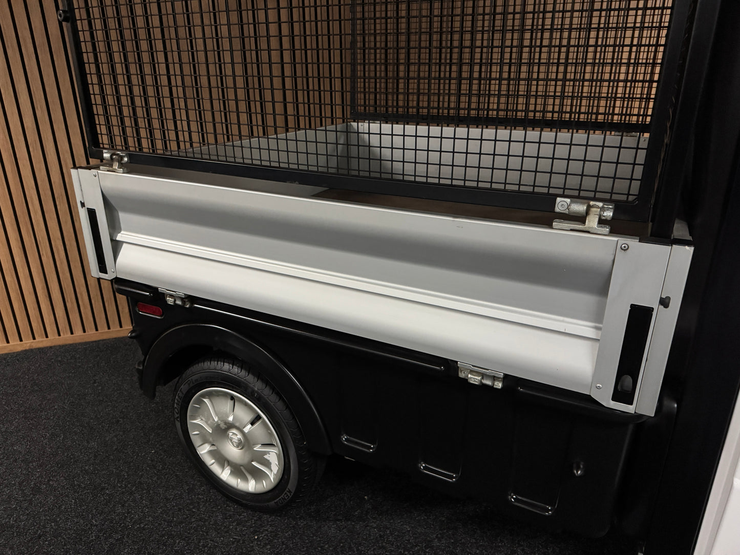 Aixam D-Truck mit offener Ladefläche 45 km/h | Innerhalb 250 KM Kostenlose Lieferung | Mopedauto | Leichtmobile | Aixam | Microcar | Ligier