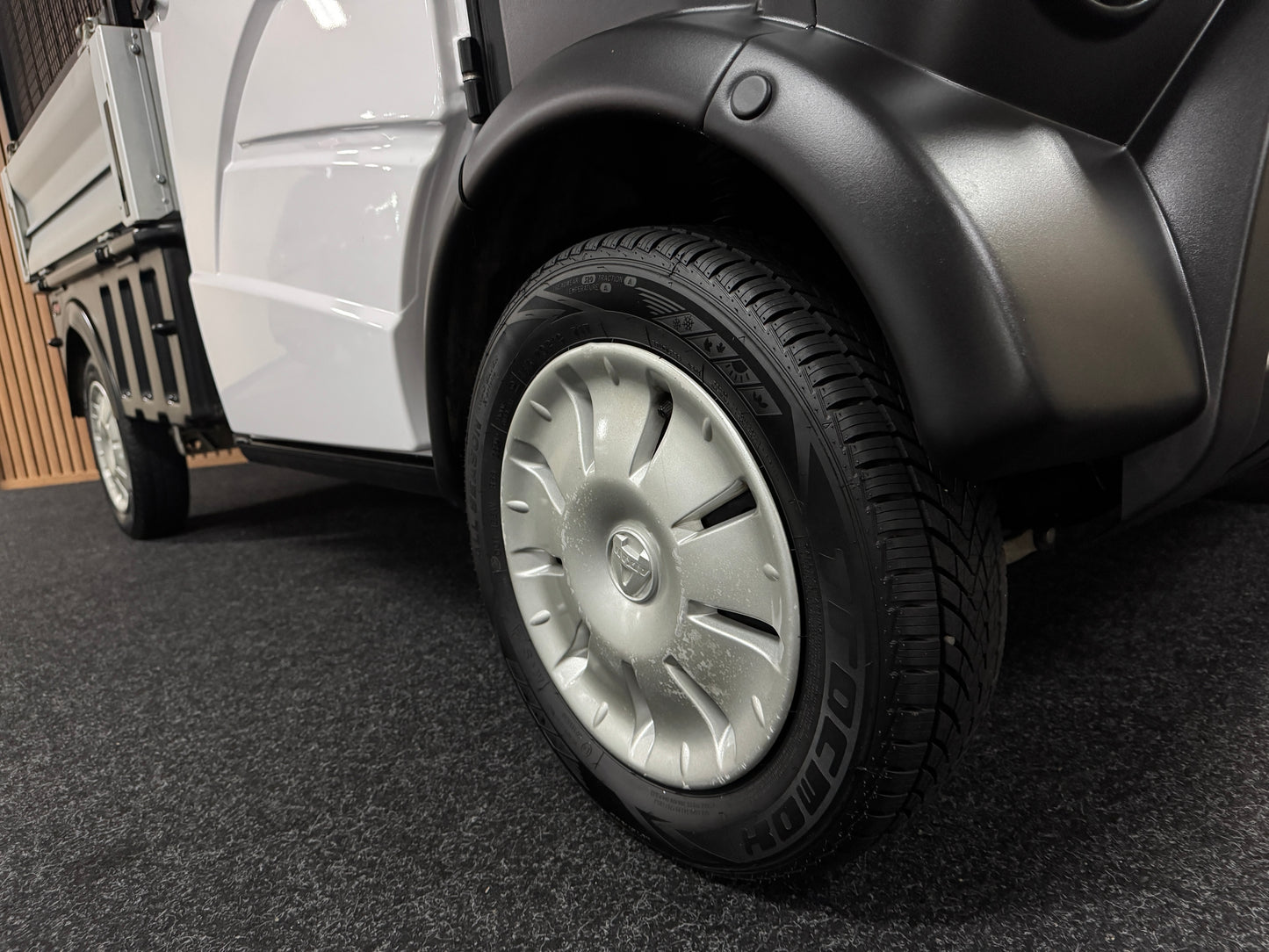 Aixam D-Truck mit offener Ladefläche 45 km/h | Innerhalb 250 KM Kostenlose Lieferung | Mopedauto | Leichtmobile | Aixam | Microcar | Ligier