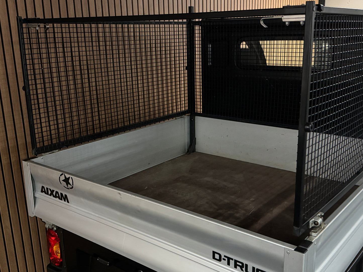 Aixam D-Truck mit offener Ladefläche 45 km/h | Innerhalb 250 KM Kostenlose Lieferung | Mopedauto | Leichtmobile | Aixam | Microcar | Ligier