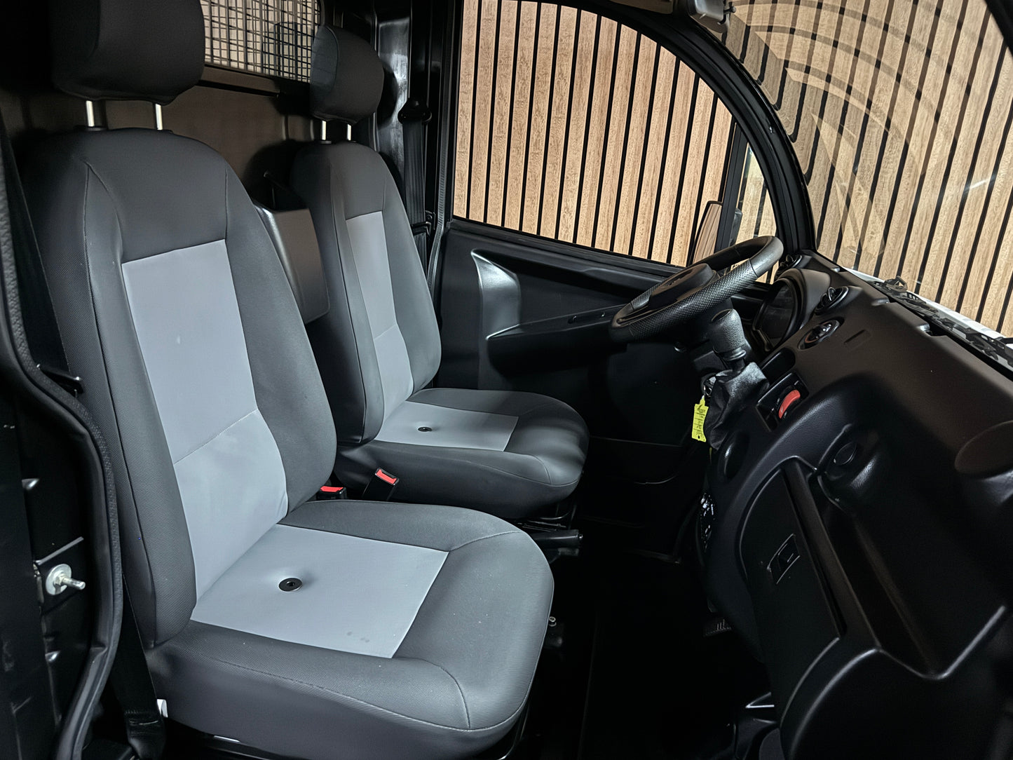 Aixam D-Truck mit offener Ladefläche 45 km/h | Innerhalb 250 KM Kostenlose Lieferung | Mopedauto | Leichtmobile | Aixam | Microcar | Ligier