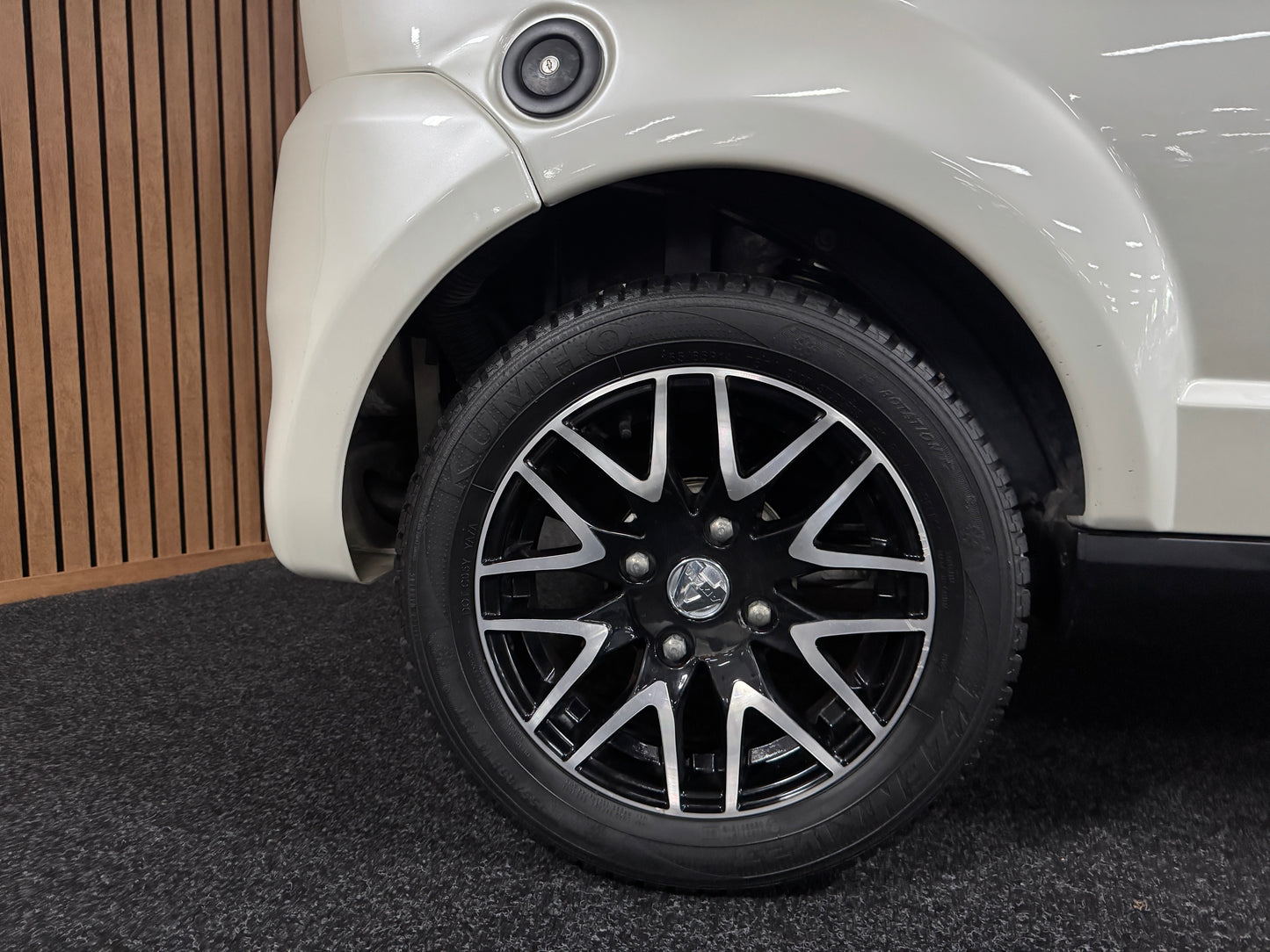 Aixam Coupé Sport | Kubota Motor | 45 km/h | Innerhalb 250 KM Kostenlose Lieferung | Mopedauto | Leichtmobile