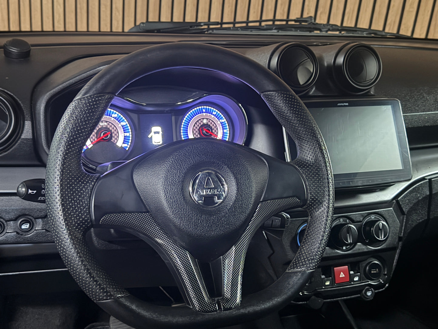 Aixam GTI Sport Matt Grau 2023 | 8 PS Kubota Motor | 45 km/h | Rückfahrkamera | Innerhalb 250 KM Ko stenlose Lieferung | Mopedauto | Leichtmobile