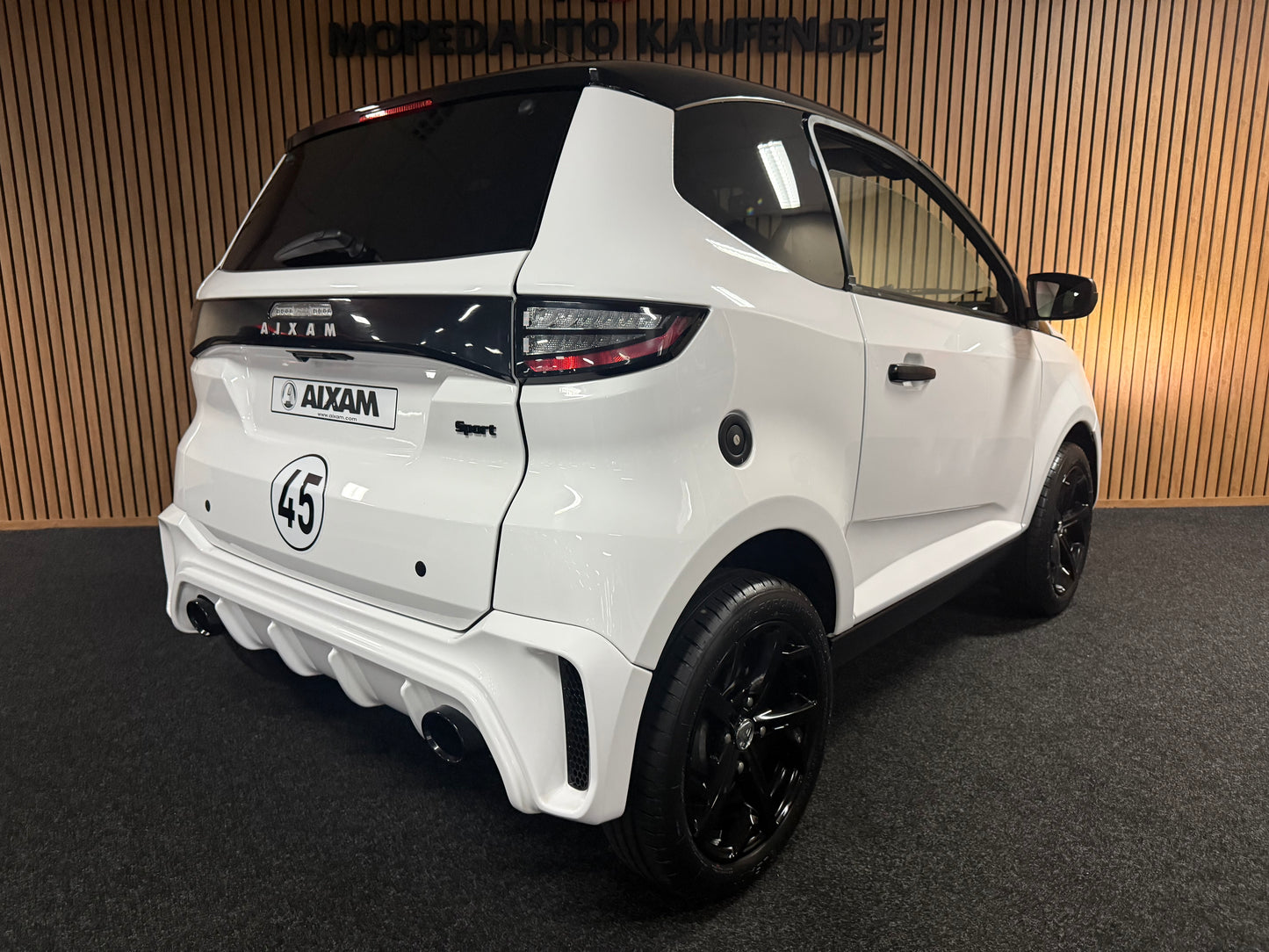 Aixam City Sport 2025 | 8 PS Kubota Motor | Rückfahrkamera | FULL LED | 45 km/h | Innerhalb 250 KM Kostenlose Lieferung | Mopedauto | Leichtmobile