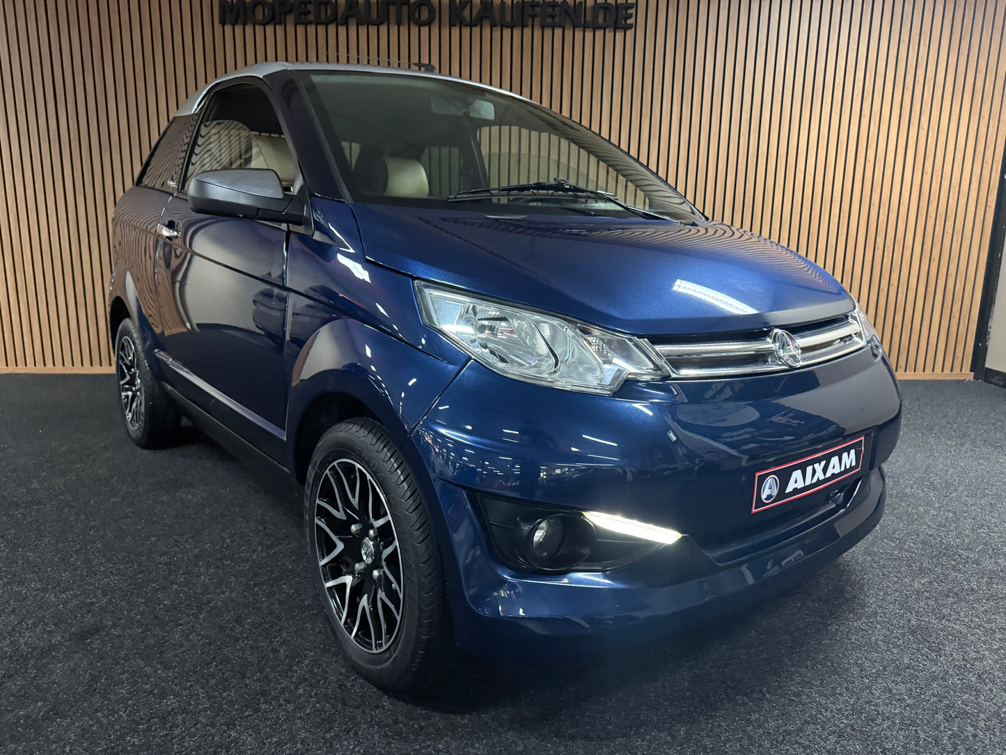 Aixam City Sensation Chrome Pack | 45 km/h | Innerhalb 250 KM Kostenlose Lieferung | Mopedauto | Leichtmobile