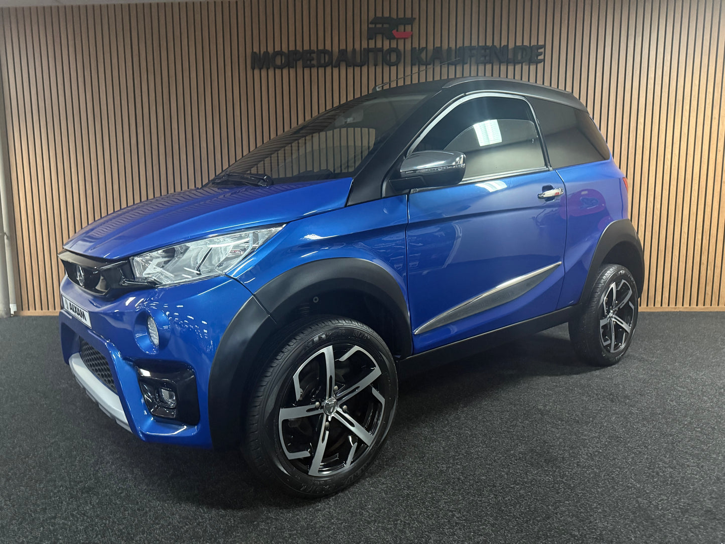 Aixam Crossover XXL | 8 PS Kubota Motor | Rückfahrkamera | 45 km/h | Innerhalb 250 KM Kostenlose Lieferung | Mopedauto | Leichtmobile