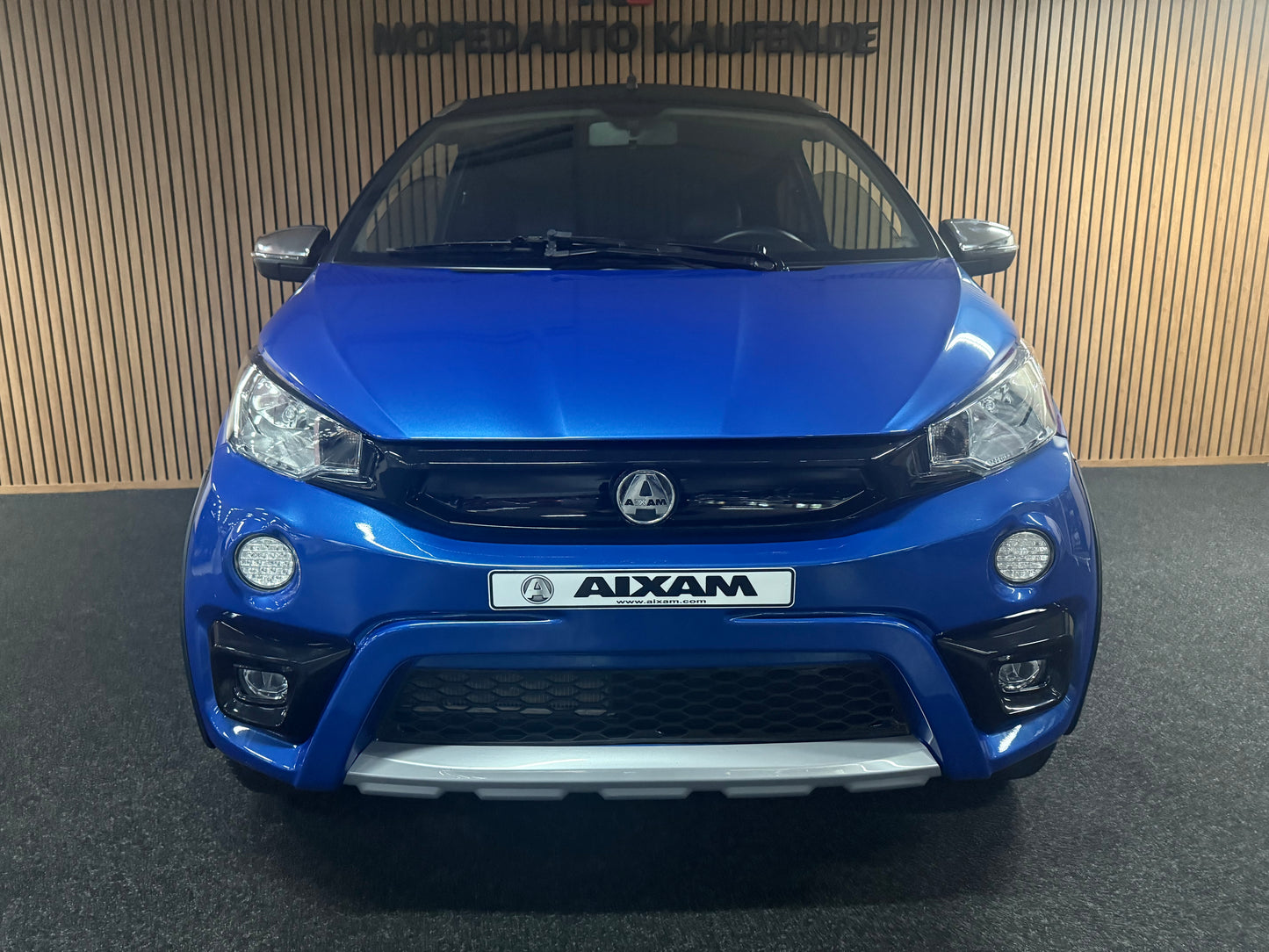 Aixam Crossover XXL | 8 PS Kubota Motor | Rückfahrkamera | 45 km/h | Innerhalb 250 KM Kostenlose Lieferung | Mopedauto | Leichtmobile