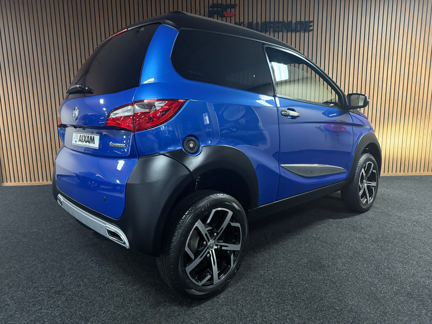 Aixam Crossover XXL | 8 PS Kubota Motor | Rückfahrkamera | 45 km/h | Innerhalb 250 KM Kostenlose Lieferung | Mopedauto | Leichtmobile