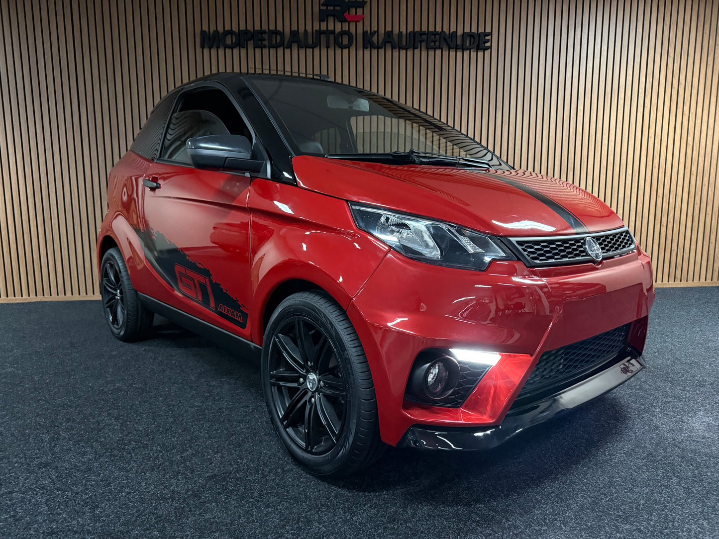 Aixam Coupé GTI Sport | ABS System | 8 PS Kubota Motor | Rückfahrkamera | 45 km/h | Innerhalb 250 KM Kostenlose Lieferung | Mopedauto | Leichtmobile