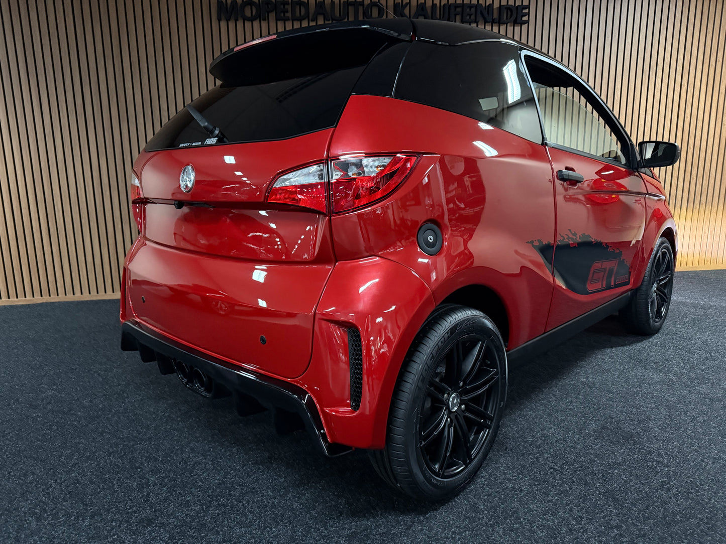 Aixam Coupé GTI Sport | ABS System | 8 PS Kubota Motor | Rückfahrkamera | 45 km/h | Innerhalb 250 KM Kostenlose Lieferung | Mopedauto | Leichtmobile