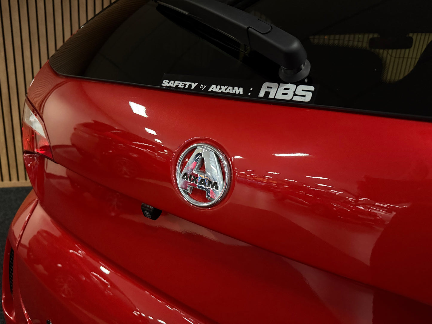 Aixam Coupé GTI Sport | ABS System | 8 PS Kubota Motor | Rückfahrkamera | 45 km/h | Innerhalb 250 KM Kostenlose Lieferung | Mopedauto | Leichtmobile