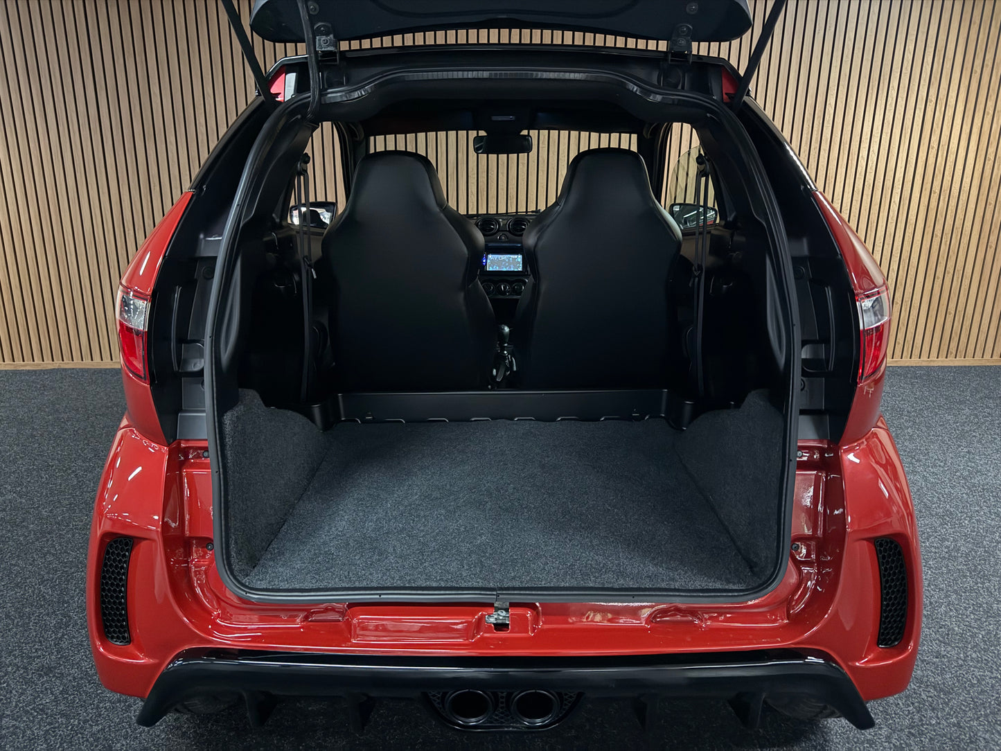 Aixam Coupé GTI Sport | ABS System | 8 PS Kubota Motor | Rückfahrkamera | 45 km/h | Innerhalb 250 KM Kostenlose Lieferung | Mopedauto | Leichtmobile