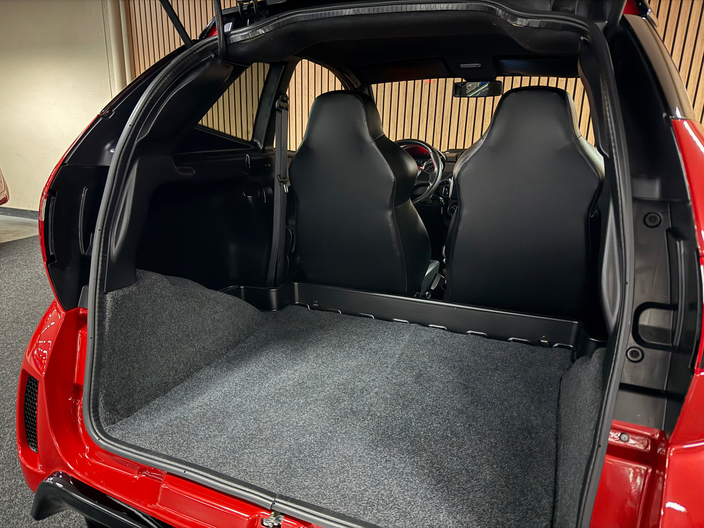 Aixam Coupé GTI Sport | ABS System | 8 PS Kubota Motor | Rückfahrkamera | 45 km/h | Innerhalb 250 KM Kostenlose Lieferung | Mopedauto | Leichtmobile