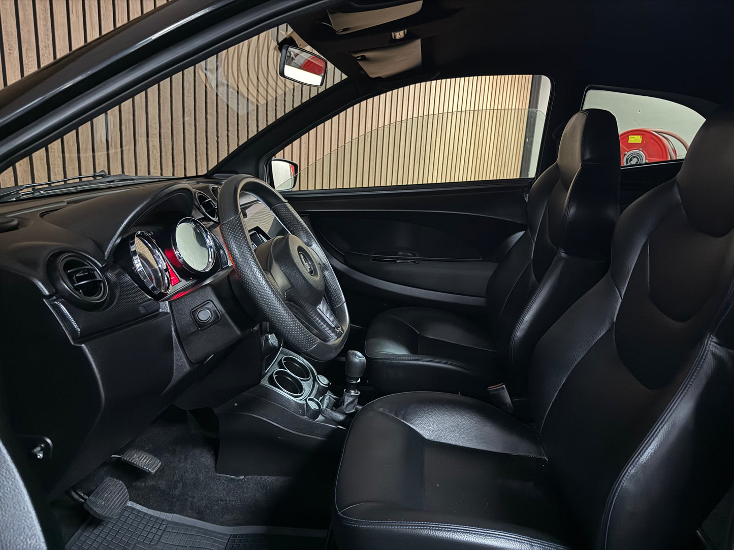 Aixam Coupé GTI Sport | ABS System | 8 PS Kubota Motor | Rückfahrkamera | 45 km/h | Innerhalb 250 KM Kostenlose Lieferung | Mopedauto | Leichtmobile