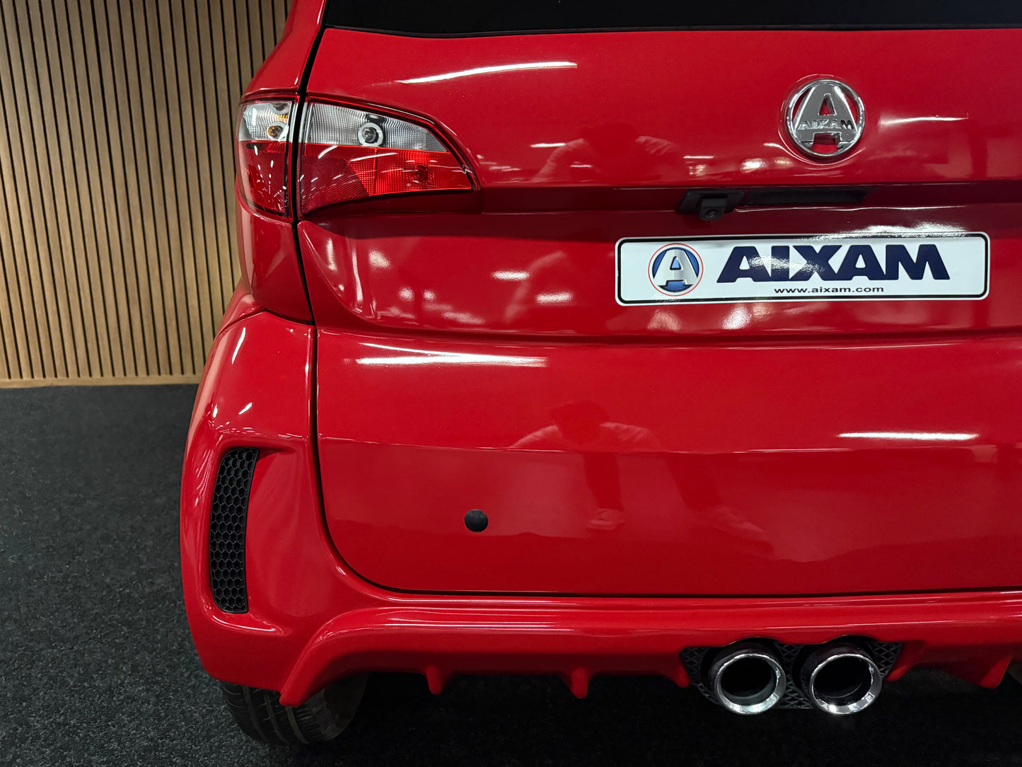 Aixam City Sport Chrome Pack | 8 PS Kubota Motor | Rückfahrkamera | 45 km/h | Innerhalb 250 KM Kostenlose Lieferung | Mopedauto | Leichtmobile