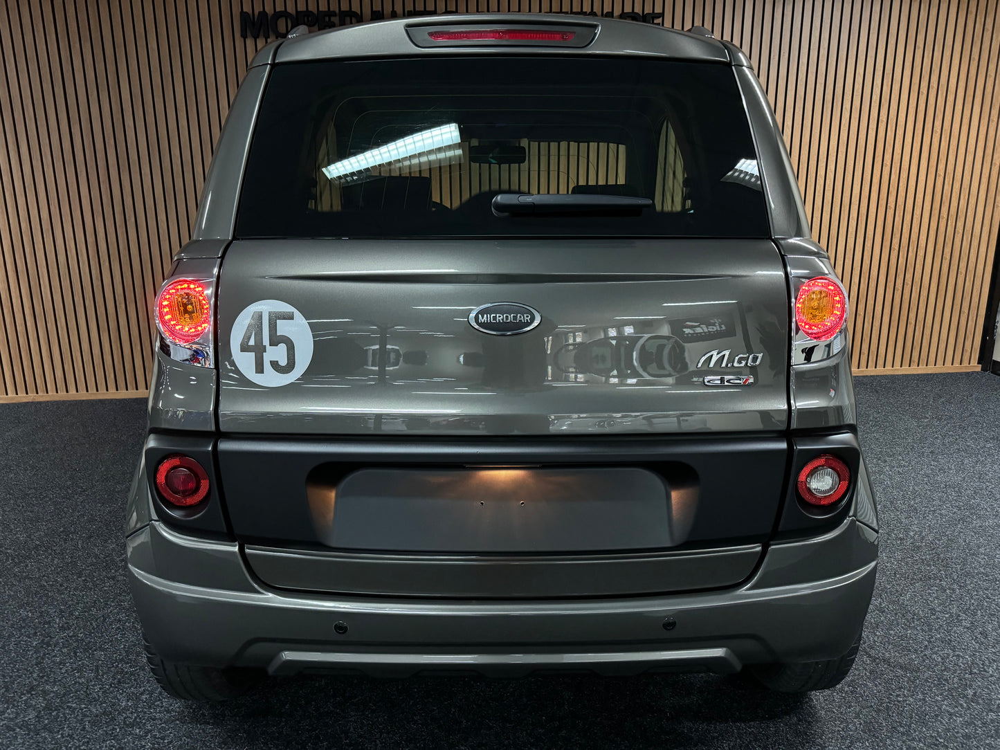 Microcar Mgo XL | Airbag | leiser DCI Motor | 45 km/h | Innerhalb 250 KM Kostenlose Lieferung | Mopedauto | Leichtmobile