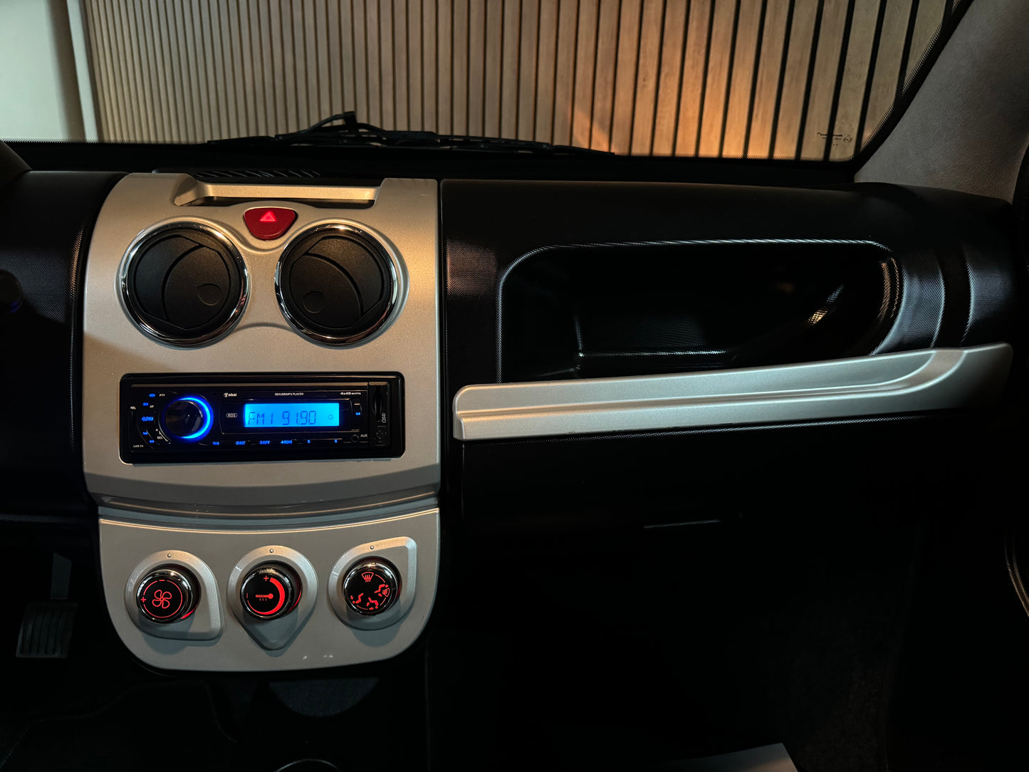 Microcar Mgo XL | Airbag | leiser DCI Motor | 45 km/h | Innerhalb 250 KM Kostenlose Lieferung | Mopedauto | Leichtmobile