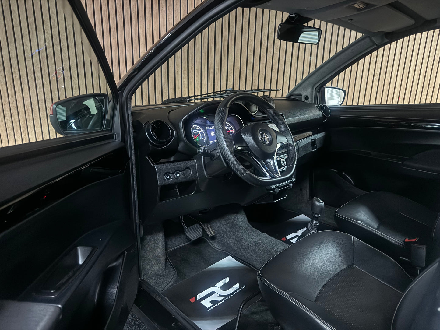 Aixam Coupé Premium Sport | 8 PS Kubota Motor | 45 km/h | Rückfahrkamera | Innerhalb 250 KM Kostenlose Lieferung | Mopedauto | Leichtmobile