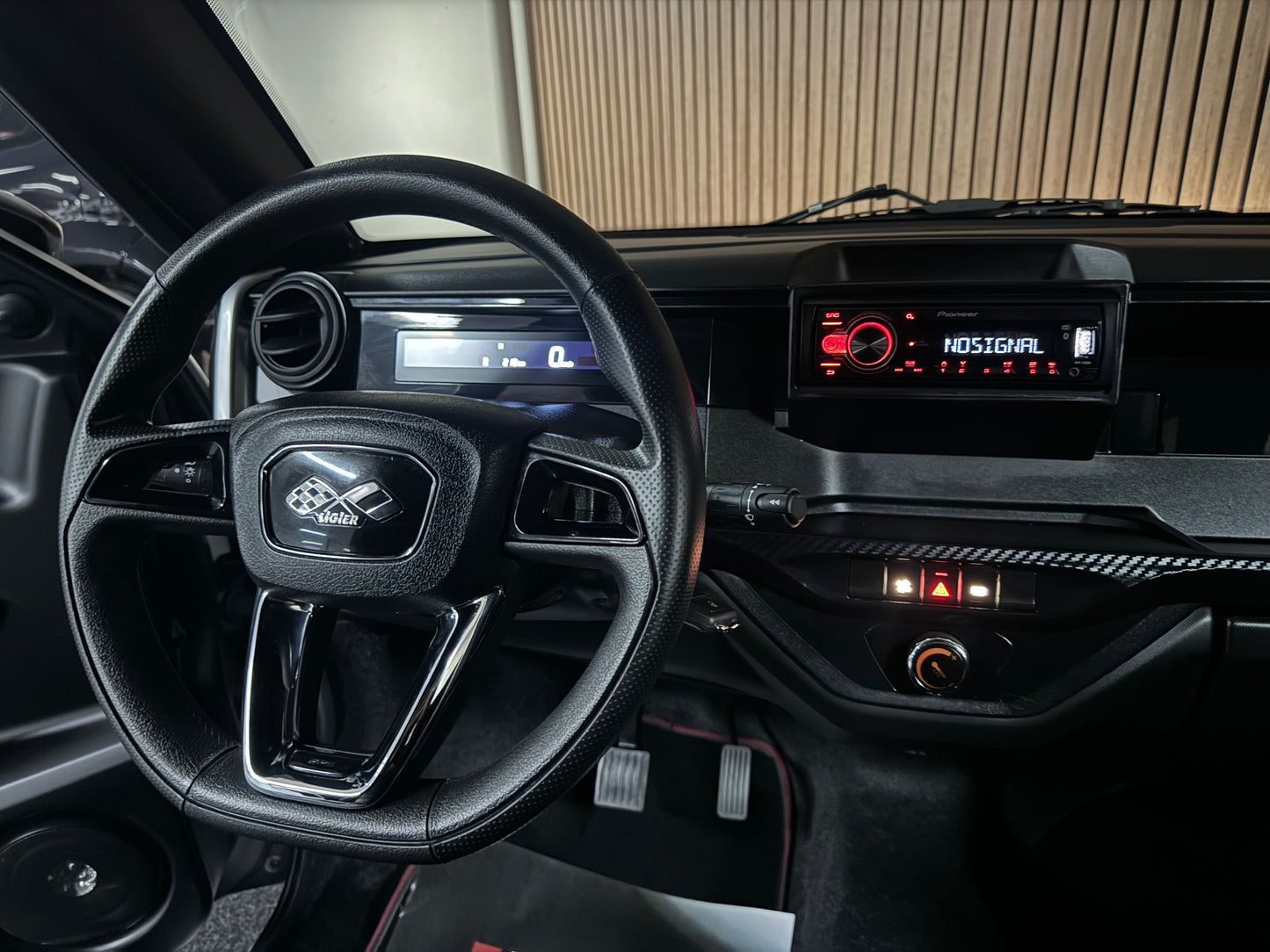 Ligier Myli 2024 216 KM !!! | Neuzustand | 45 km/h | Innerhalb 250 KM Kostenlose Lieferung | Mopedauto | Leichtmobile