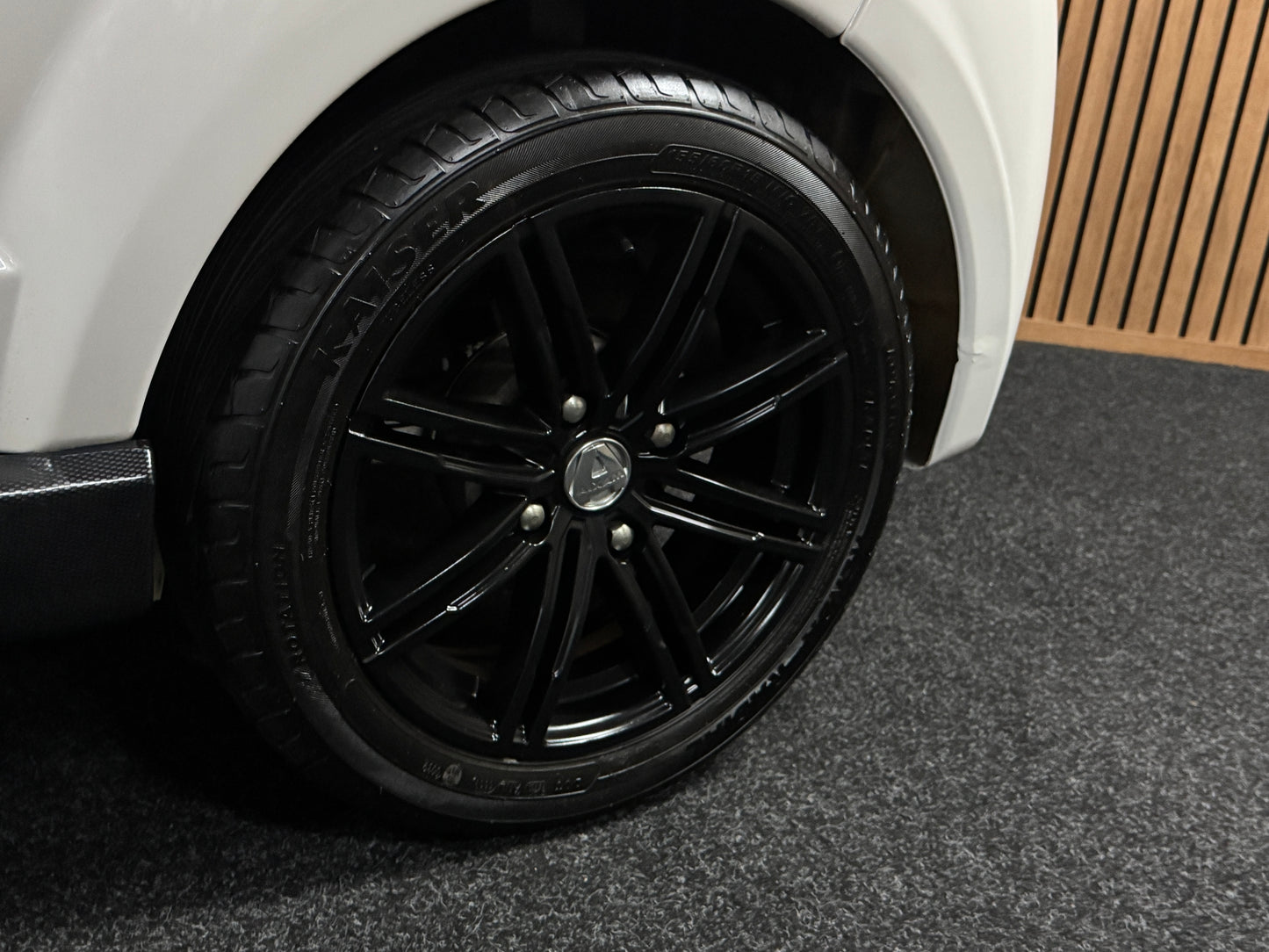 Aixam Coupe GTI Sport / Rückfahrkamera / Parkhilfe / Leder | 8 PS Kubota Motor | 45 km/h | Innerhalb 250 KM Kostenlose Lieferung | Mopedauto | Leichtmobile