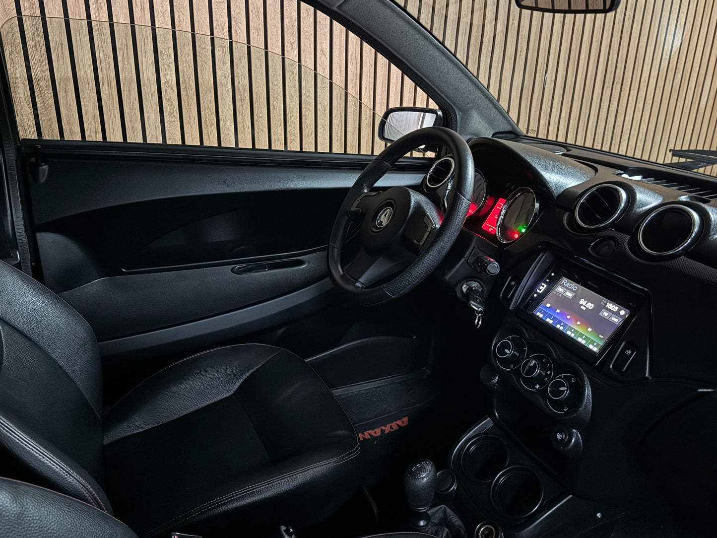 Aixam Coupe GTI Sport / Rückfahrkamera / Parkhilfe / Leder | 8 PS Kubota Motor | 45 km/h | Innerhalb 250 KM Kostenlose Lieferung | Mopedauto | Leichtmobile