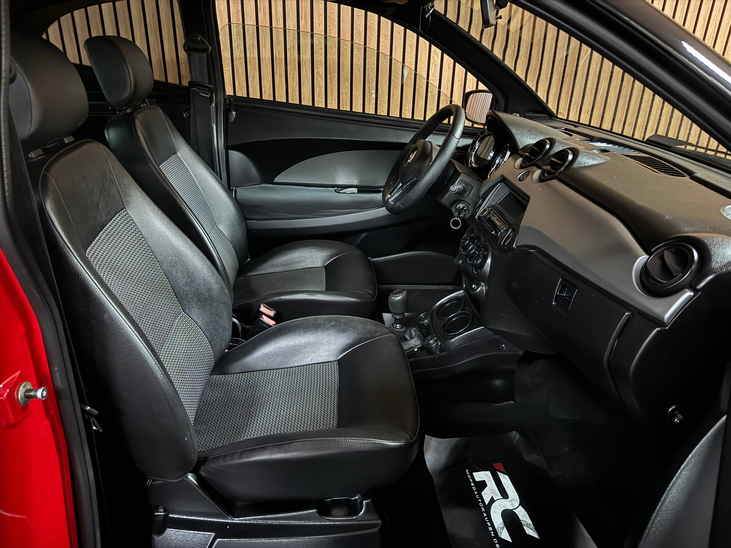 Aixam Coupe Sport Rot Chrome Pack / Rückfahrkamera / Parkhilfe / Leder | 8 PS Kubota Motor | 45 km/h | Innerhalb 250 KM Kostenlose Lieferung | Mopedauto | Leichtmobile