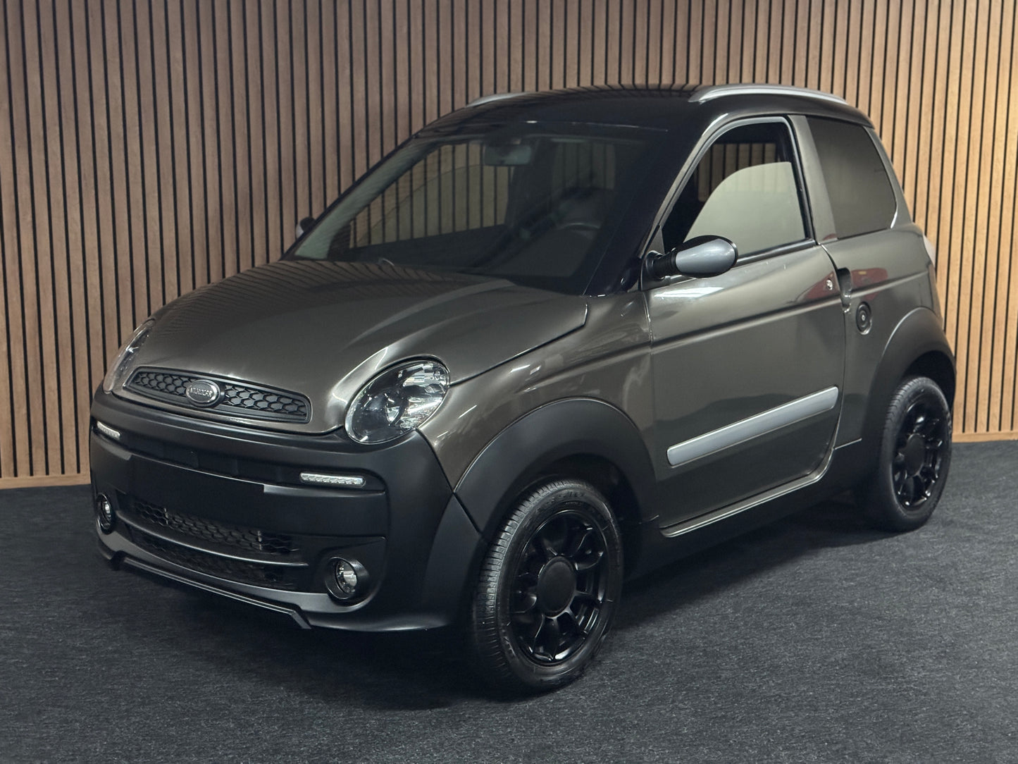 Microcar M.Go Highland X 8 PS DCI Motor | 45 km/h | Innerhalb 250 KM Kostenlose Lieferung | Mopedauto | Leichtmobile