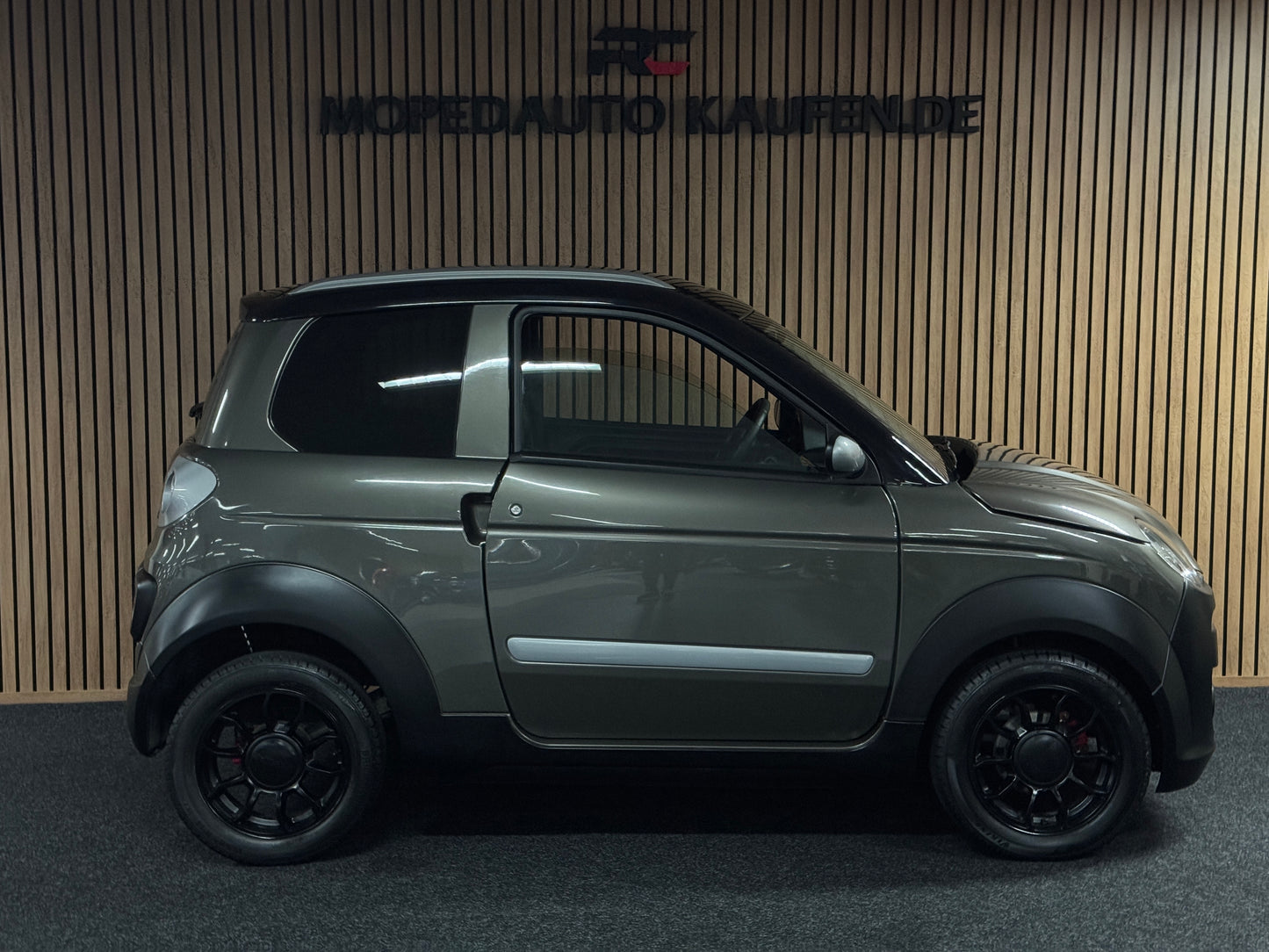 Microcar M.Go Highland X 8 PS DCI Motor | 45 km/h | Innerhalb 250 KM Kostenlose Lieferung | Mopedauto | Leichtmobile