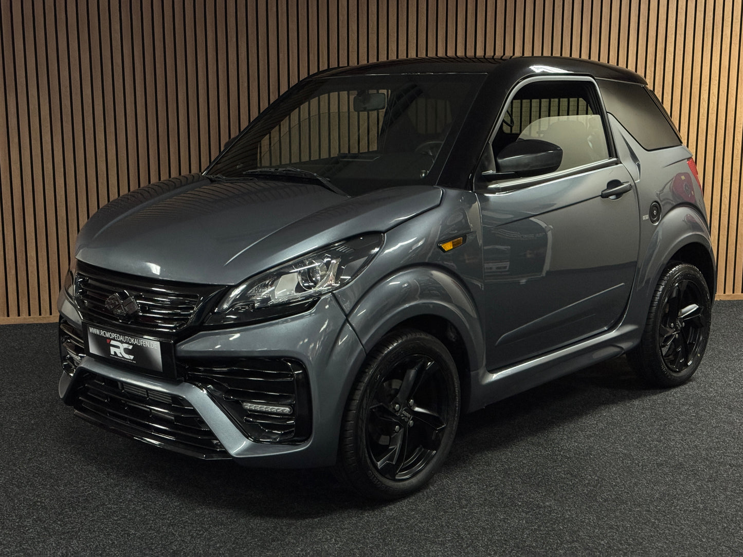 Ligier JS50 JS66 Sport Facelift Tablet ! | Servolenkung Apple Car / | 8 PS leiser DCI Motor | 45 km/h | Rückfahrkamera | Innerhalb 250 KM Kostenlose Lieferung | Mopedauto | Leichtmobile
