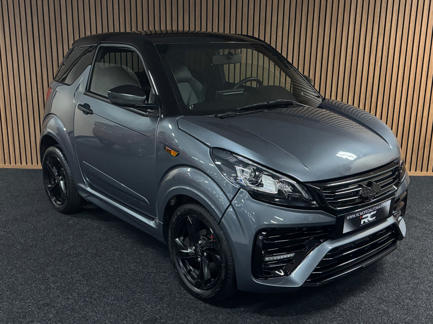 Ligier JS50 JS66 Sport Facelift Tablet ! | Servolenkung Apple Car / | 8 PS leiser DCI Motor | 45 km/h | Rückfahrkamera | Innerhalb 250 KM Kostenlose Lieferung | Mopedauto | Leichtmobile
