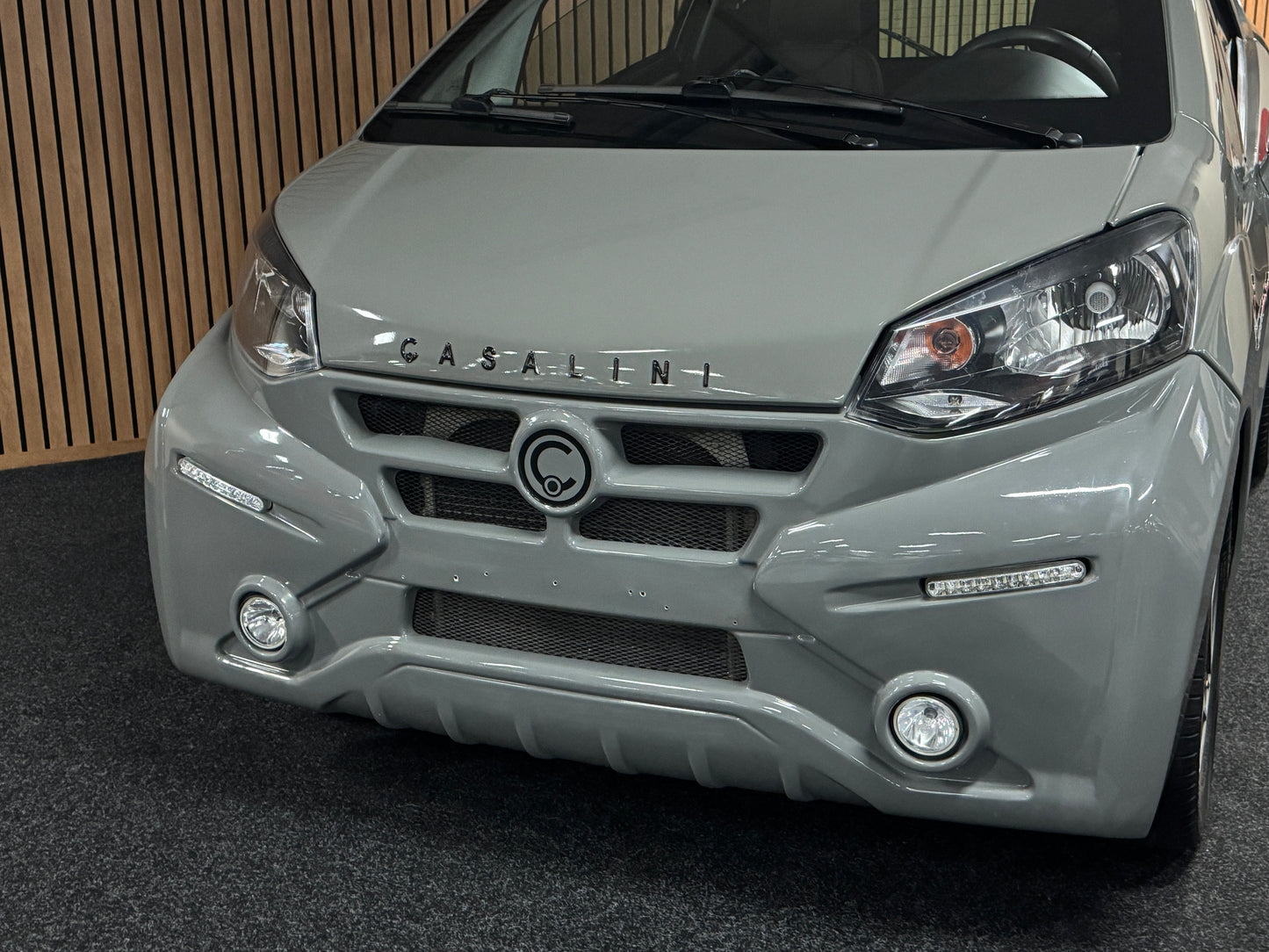 Casalini M20 550 GRANSPORT NARDO GRAU | KLIMA /Garmin Navi / Multimedia / RFK | 8 PS leiser DCI Motor | 45 km/h | Rückfahrkamera | Innerhalb 250 KM Kostenlose Lieferung | Mopedauto | Leichtmobile