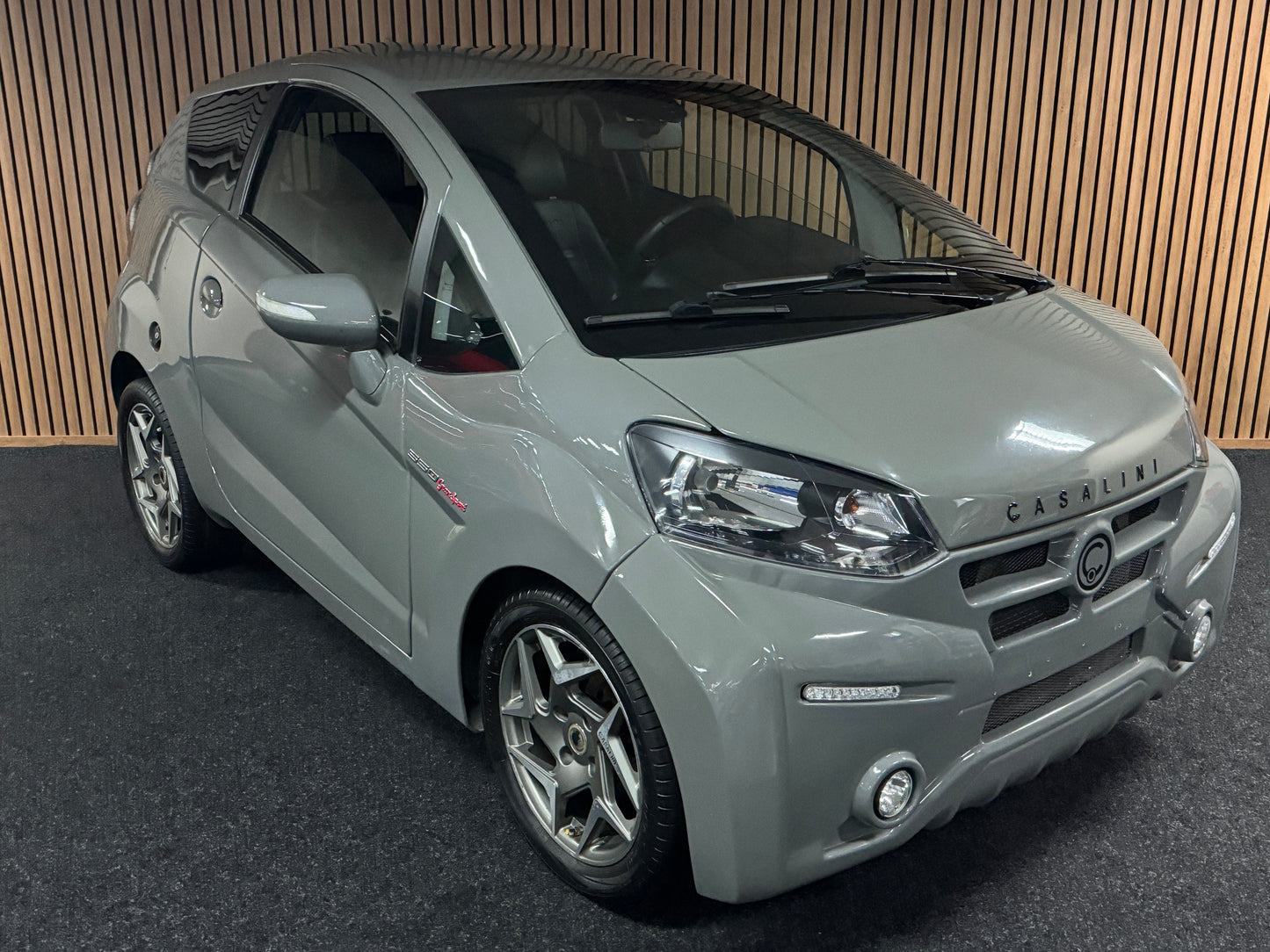 Casalini M20 550 GRANSPORT NARDO GRAU | KLIMA /Garmin Navi / Multimedia / RFK | 8 PS leiser DCI Motor | 45 km/h | Rückfahrkamera | Innerhalb 250 KM Kostenlose Lieferung | Mopedauto | Leichtmobile