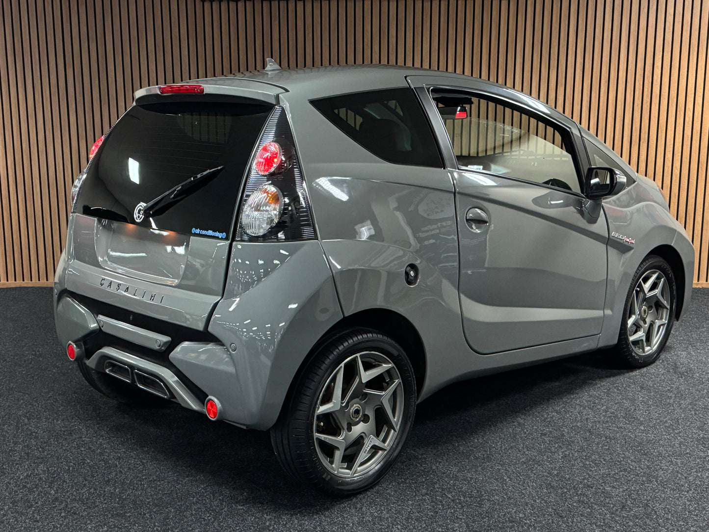 Casalini M20 550 GRANSPORT NARDO GRAU | KLIMA /Garmin Navi / Multimedia / RFK | 8 PS leiser DCI Motor | 45 km/h | Rückfahrkamera | Innerhalb 250 KM Kostenlose Lieferung | Mopedauto | Leichtmobile