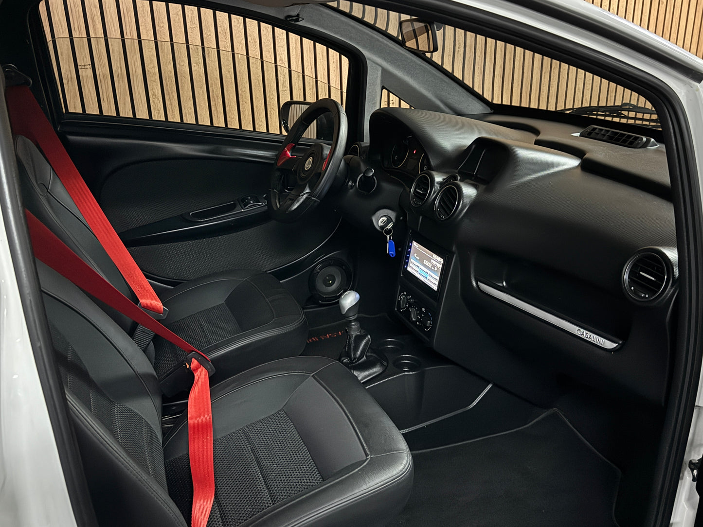 Casalini M20 GRAN TURISMO SPORT / mit roten Sportgurten / Multimedia / RFK | 8 PS leiser DCI Motor | 45 km/h | Rückfahrkamera | Innerhalb 250 KM Kostenlose Lieferung | Mopedauto | Leichtmobile