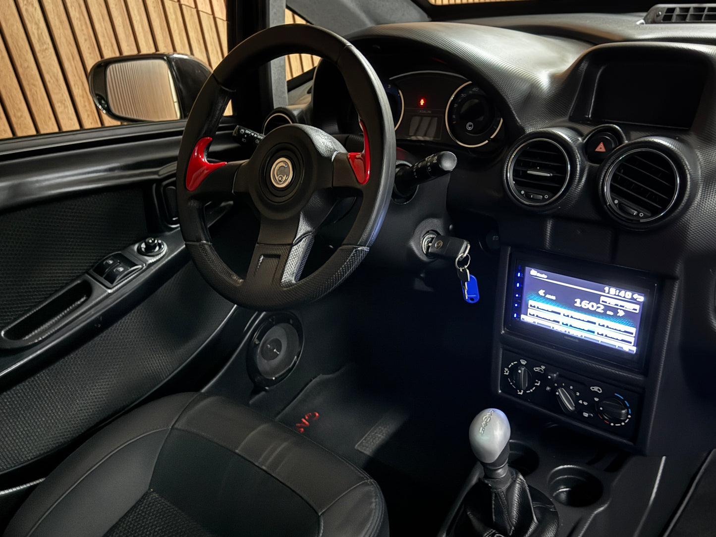 Casalini M20 GRAN TURISMO SPORT / mit roten Sportgurten / Multimedia / RFK | 8 PS leiser DCI Motor | 45 km/h | Rückfahrkamera | Innerhalb 250 KM Kostenlose Lieferung | Mopedauto | Leichtmobile