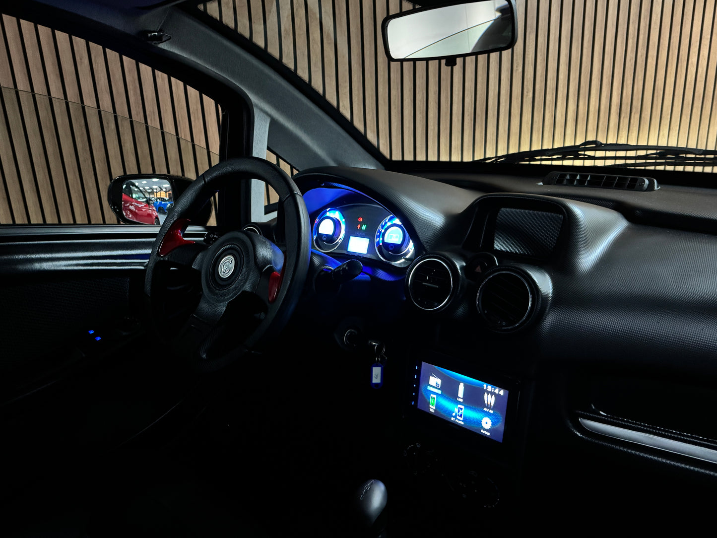 Casalini M20 GRAN TURISMO SPORT / mit roten Sportgurten / Multimedia / RFK | 8 PS leiser DCI Motor | 45 km/h | Rückfahrkamera | Innerhalb 250 KM Kostenlose Lieferung | Mopedauto | Leichtmobile