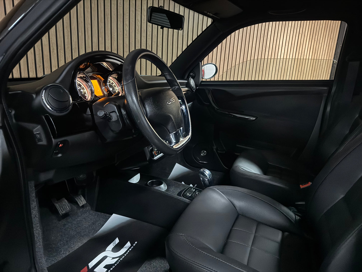 Ligier JS50 Elegance | KLIMA | 8 PS leiser DCI Motor | 45 km/h | Rückfahrkamera | Innerhalb 250 KM Kostenlose Lieferung | Mopedauto | Leichtmobile