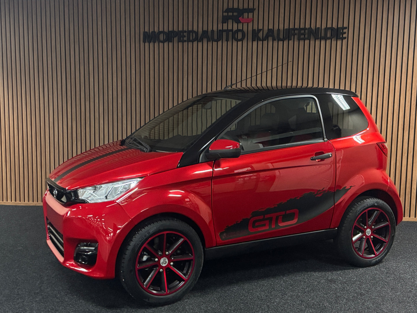 Aixam City Sport Rot GTO 2023 | 8 PS Kubota Motor | 45 km/h | Innerhalb 250 KM Kostenlose Lieferung | Mopedauto | Leichtmobile