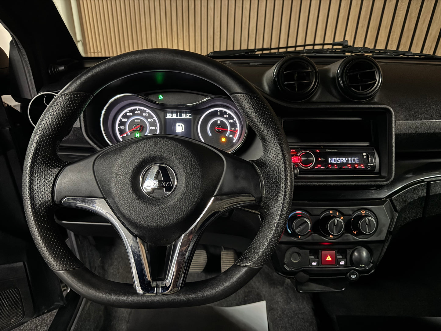 Aixam Coupé GTI Sport Matt Grau | 8 PS Motor | 45 km/h | Innerhalb 250 KM Kostenlose Lieferung | Mopedauto | Leichtmobile