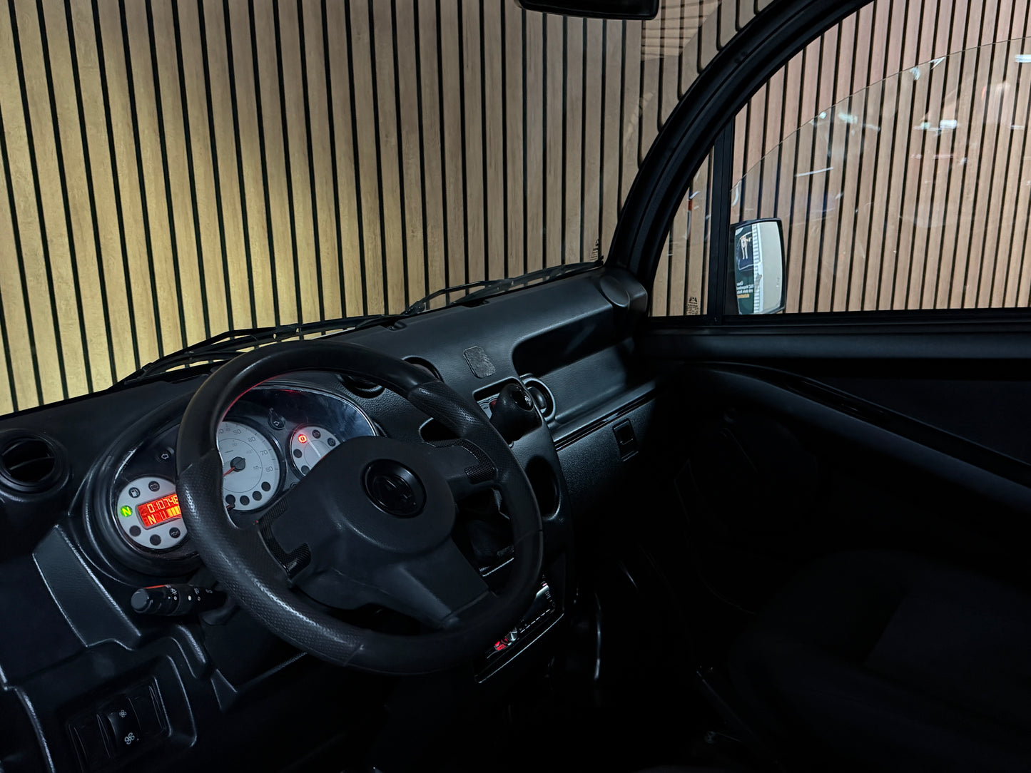 Aixam D-Truck Kastenwagen | 8 PS Motor | 45 km/h | Innerhalb 250 KM Kostenlose Lieferung | Mopedauto | Leichtmobile