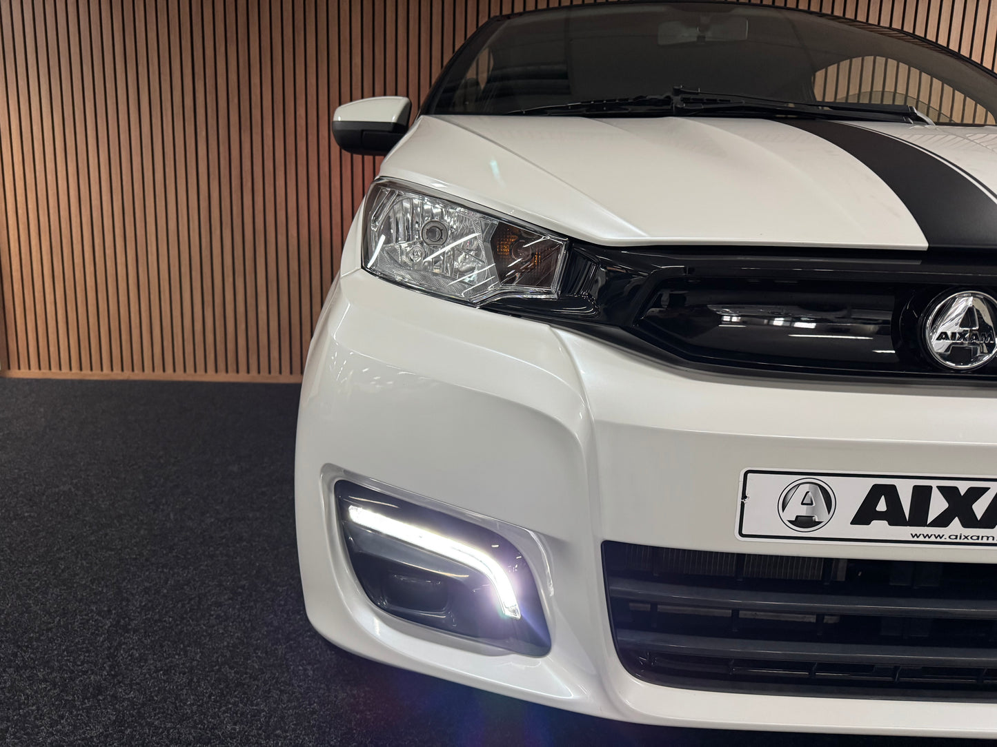 Aixam City GTO Sport 2023 | 8 PS Kubota Motor | Rückfahrkamera | Alpine Multi-Media | 45 km/h | Innerhalb 250 KM Kostenlose Lieferung | Mopedauto | Leichtmobile | Aixam | Microcar | Ligier
