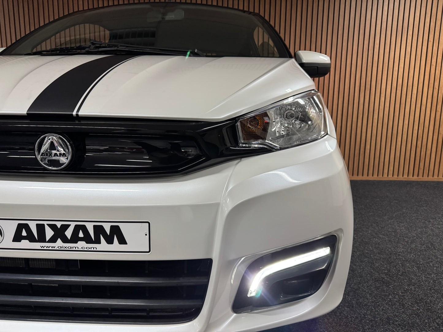 Aixam City GTO Sport 2023 | 8 PS Kubota Motor | Rückfahrkamera | Alpine Multi-Media | 45 km/h | Innerhalb 250 KM Kostenlose Lieferung | Mopedauto | Leichtmobile | Aixam | Microcar | Ligier