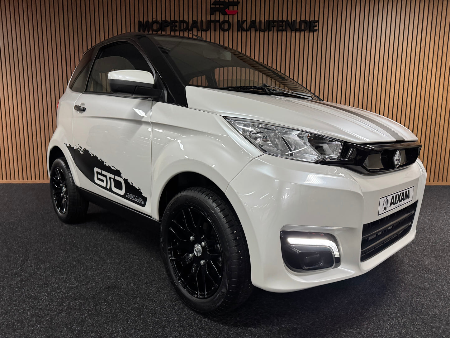 Aixam City GTO Sport 2023 | 8 PS Kubota Motor | Rückfahrkamera | Alpine Multi-Media | 45 km/h | Innerhalb 250 KM Kostenlose Lieferung | Mopedauto | Leichtmobile | Aixam | Microcar | Ligier