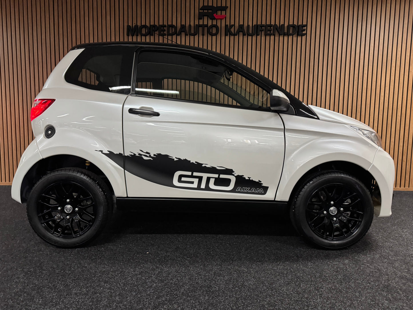 Aixam City GTO Sport 2023 | 8 PS Kubota Motor | Rückfahrkamera | Alpine Multi-Media | 45 km/h | Innerhalb 250 KM Kostenlose Lieferung | Mopedauto | Leichtmobile | Aixam | Microcar | Ligier
