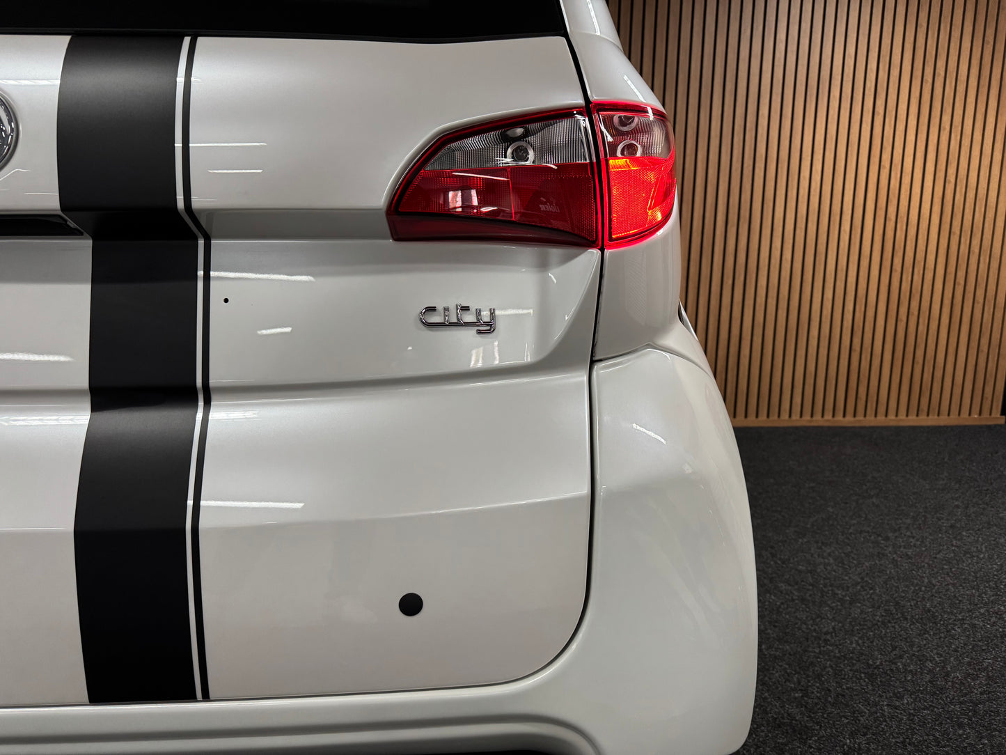 Aixam City GTO Sport 2023 | 8 PS Kubota Motor | Rückfahrkamera | Alpine Multi-Media | 45 km/h | Innerhalb 250 KM Kostenlose Lieferung | Mopedauto | Leichtmobile | Aixam | Microcar | Ligier