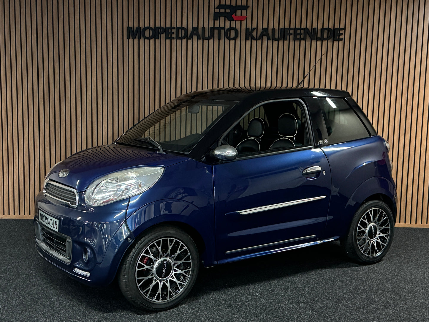 Microcar M8 Blau | leiser DCI Motor | 45 km/h | Innerhalb 250 KM Kostenlose Lieferung | Mopedauto | Leichtmobile